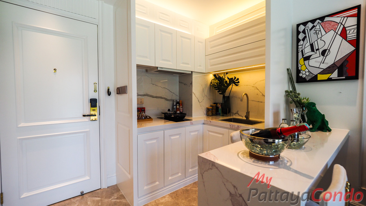 Albar Peninsula Condo Pattaya For Sale - ALBAR04-3