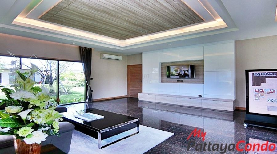 Single House For Sale East Pattaya - HEBP501-2