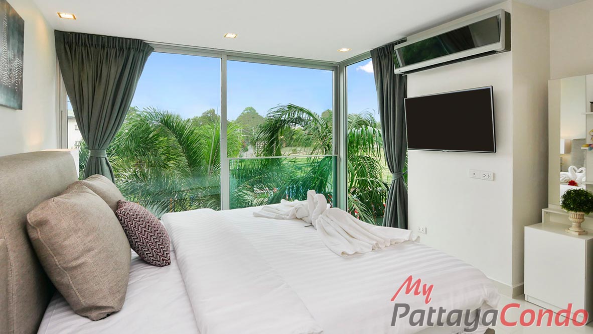 Club Royal Wong Amat Pattaya For Sale - CLUBR27