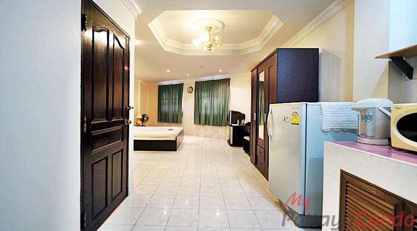 Commercial Shophouse For Sale Central Pattaya - CCP0001