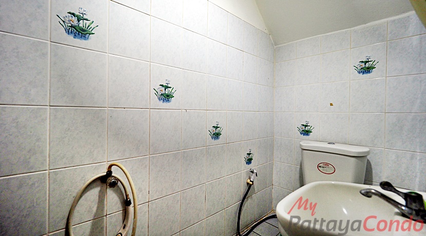 Commercial Shophouse For Sale Central Pattaya - CCP0001