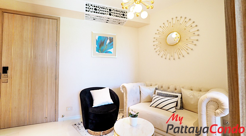 Copacabana Beach Jomtien Condo For Sale - COPAC06-1