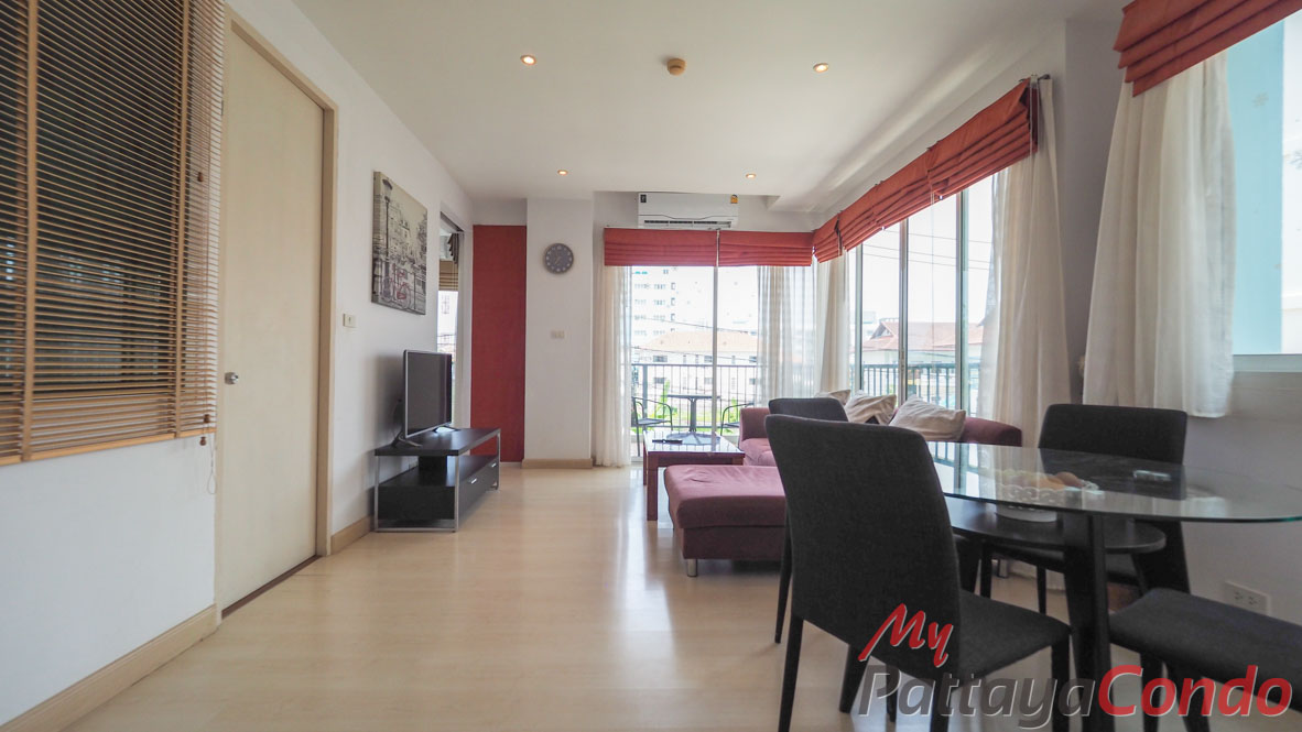 Diamond Suites Resort Pattaya Condo For Sale - DS15
