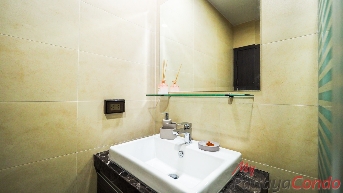 Dusit Grand Condo View For Sale - DUSITG09