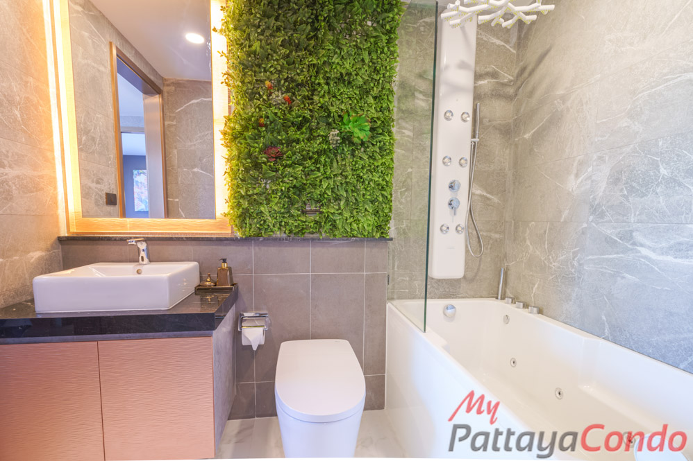 EcoResort Bang Saray Condo For Sale - ECOR02