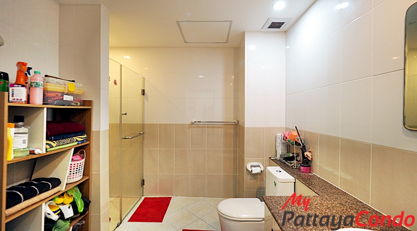 Emerald Palace Condominium Pattaya For Sale - EMP01