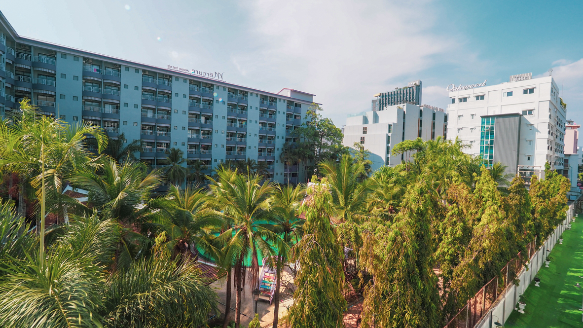 Grand Avenue Residence Pattaya Condo For Sale - GRAND158