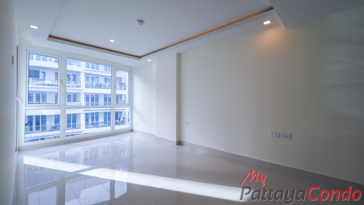 Grand Avenue Residence Pattaya Condo For Sale - GRAND160