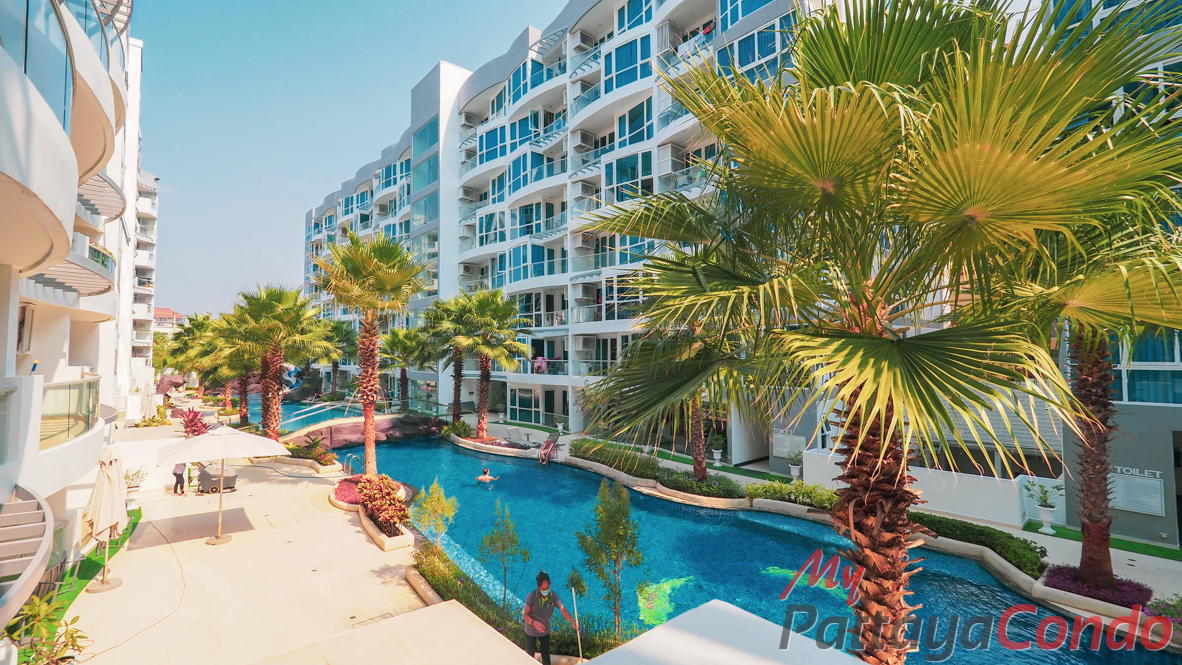 Grand Avenue Residence Pattaya Condo For Sale - GRAND152