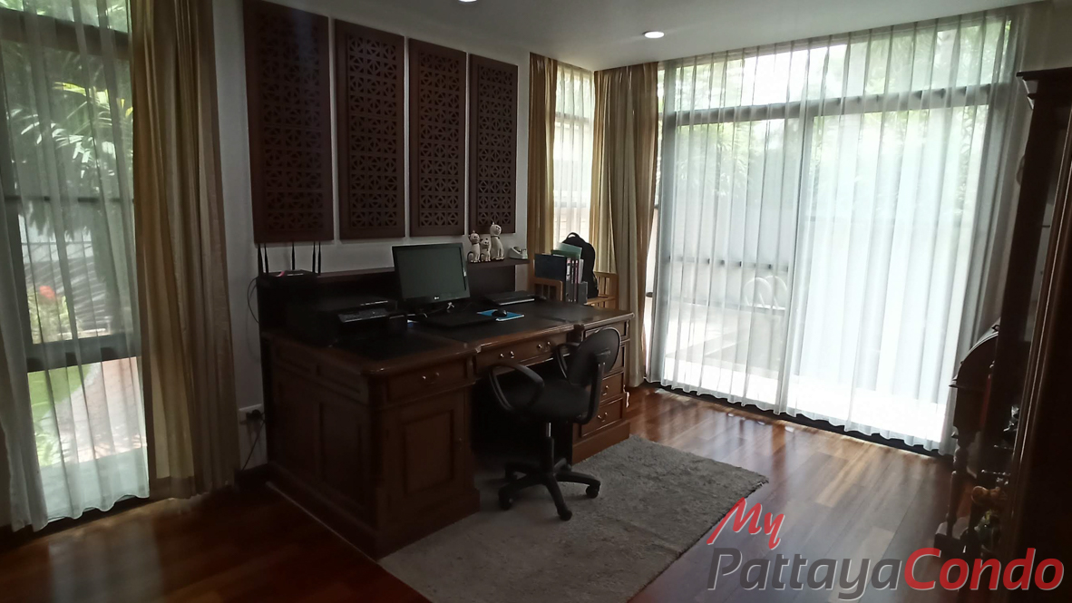 Horseshoe Point Resort Pattaya Pool Villas For Sale - HEHPR01