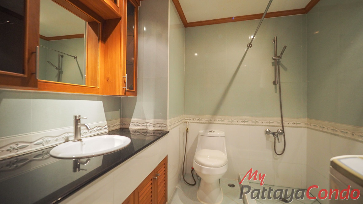 Jomtien Beach Condominium Pattaya For Sale - JBC04