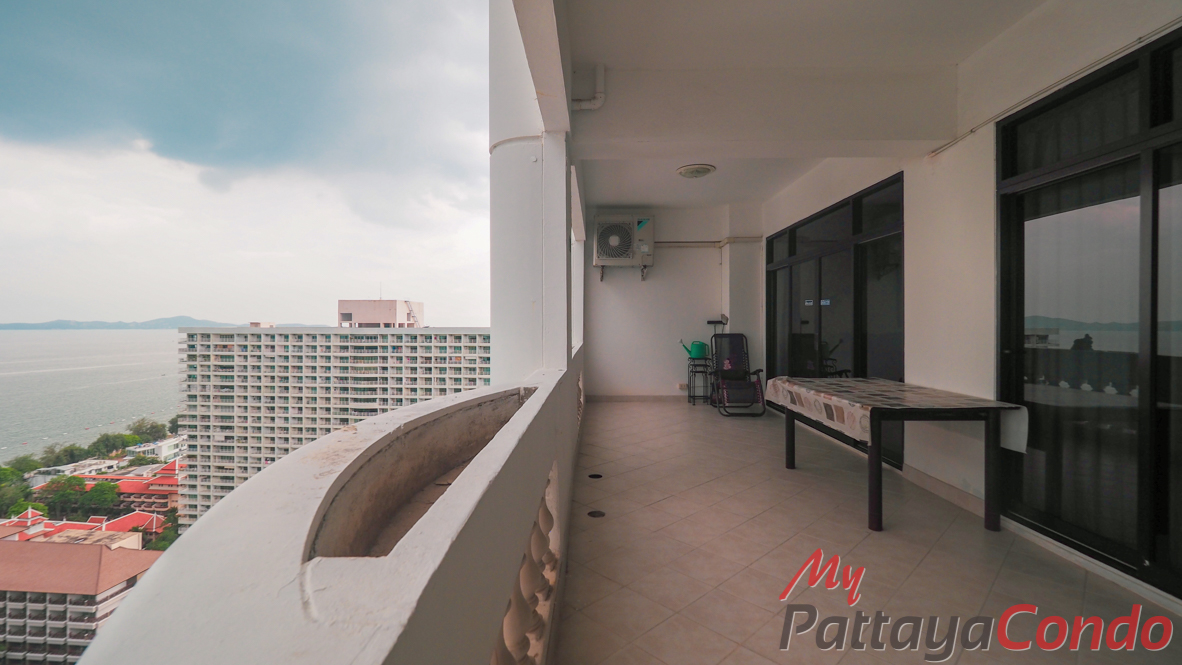 Jomtien Complex Condotel Pattaya For Sale - JTC07