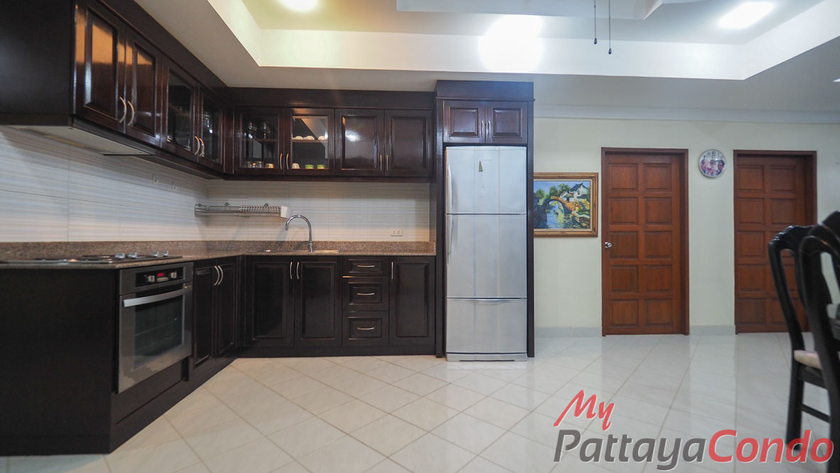 Jomtien Complex Condotel Pattaya For Sale - JTC07