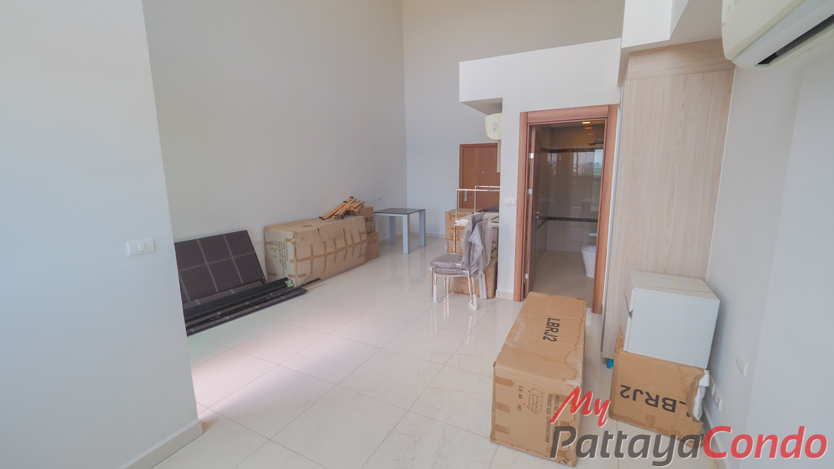 Laguna Beach Resort 2 Jomtien Pattaya Condo For Sale - LBR2J14