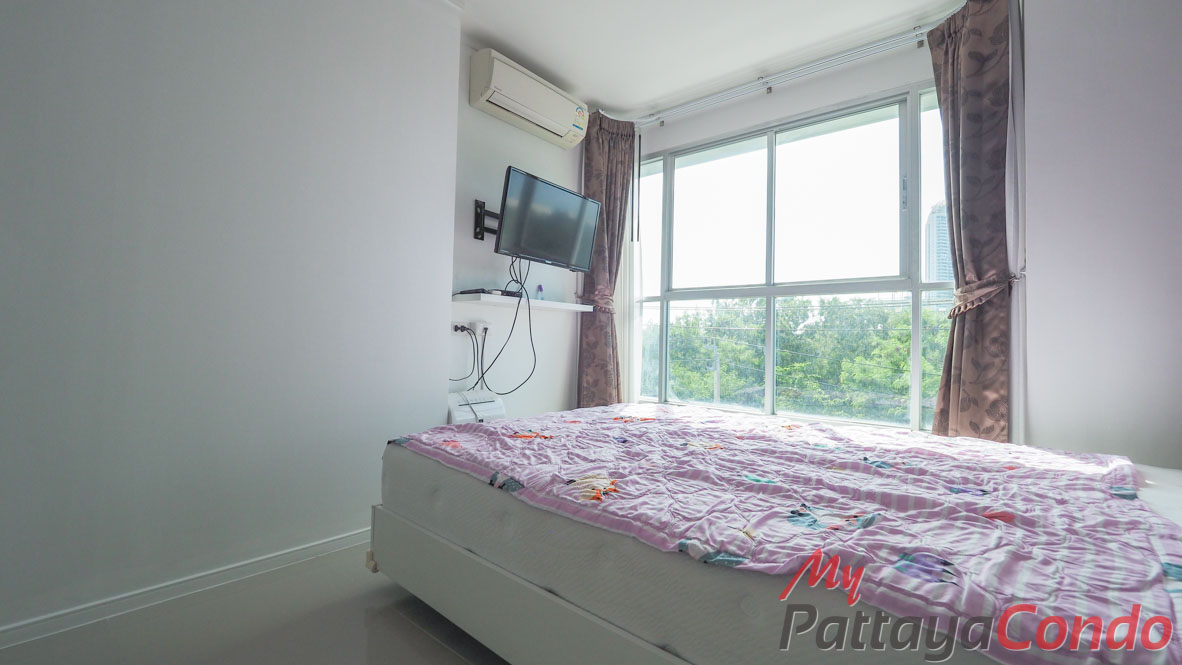 Lumpini Park Beach Jomtien Condo For Sale - LPN15