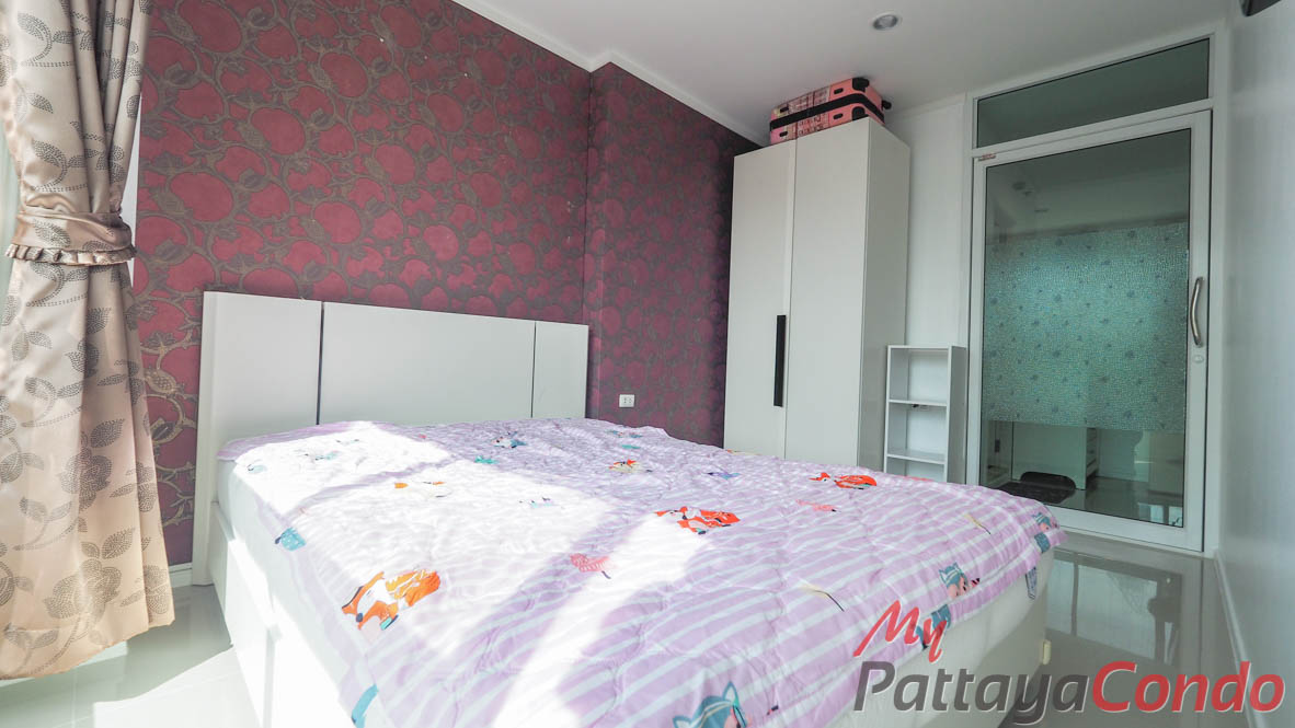 Lumpini Park Beach Jomtien Condo For Sale - LPN15