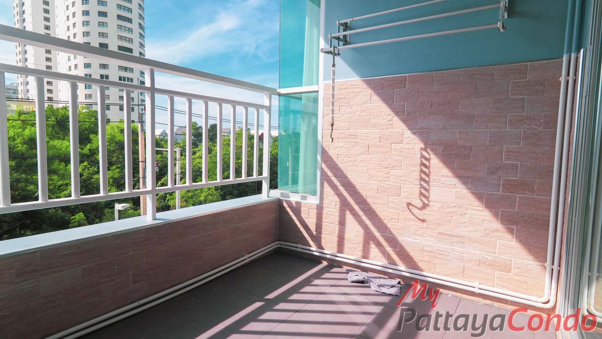 Lumpini Park Beach Jomtien Condo For Sale - LPN15