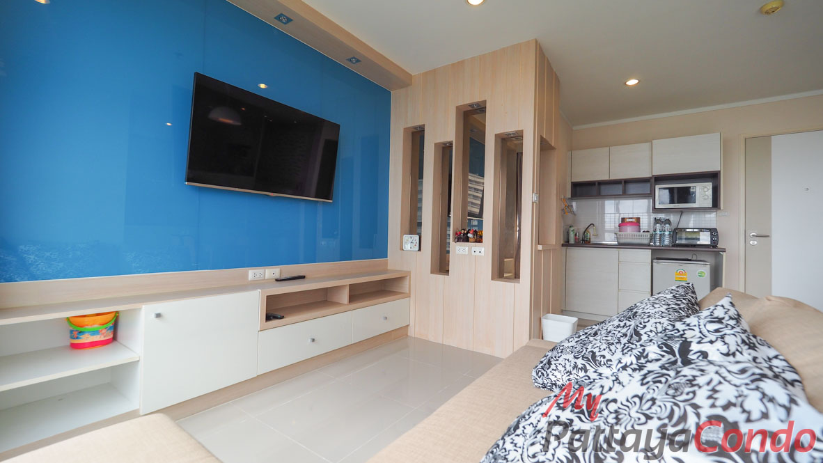 Lumpini Park Beach Jomtien Condo For Sale - LPN16