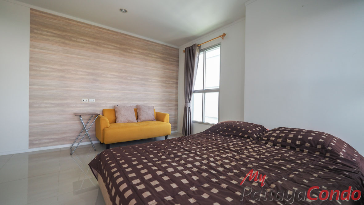 Lumpini Park Beach Jomtien Condo For Sale - LPN17