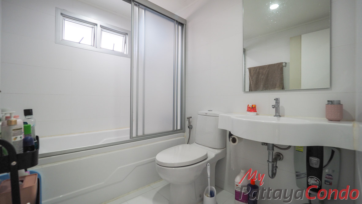 Lumpini Park Beach Jomtien Condo For Sale - LPN17-20