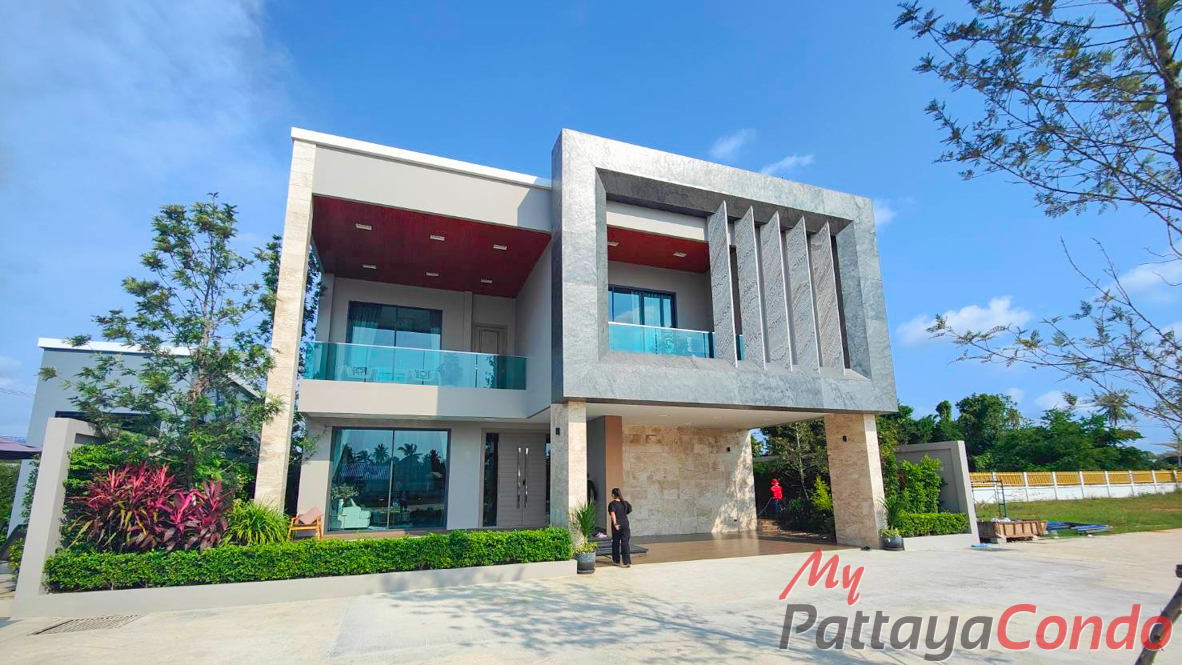 Madcha Nirvana Huay Yai Pattaya House For Sale - HEMCN01