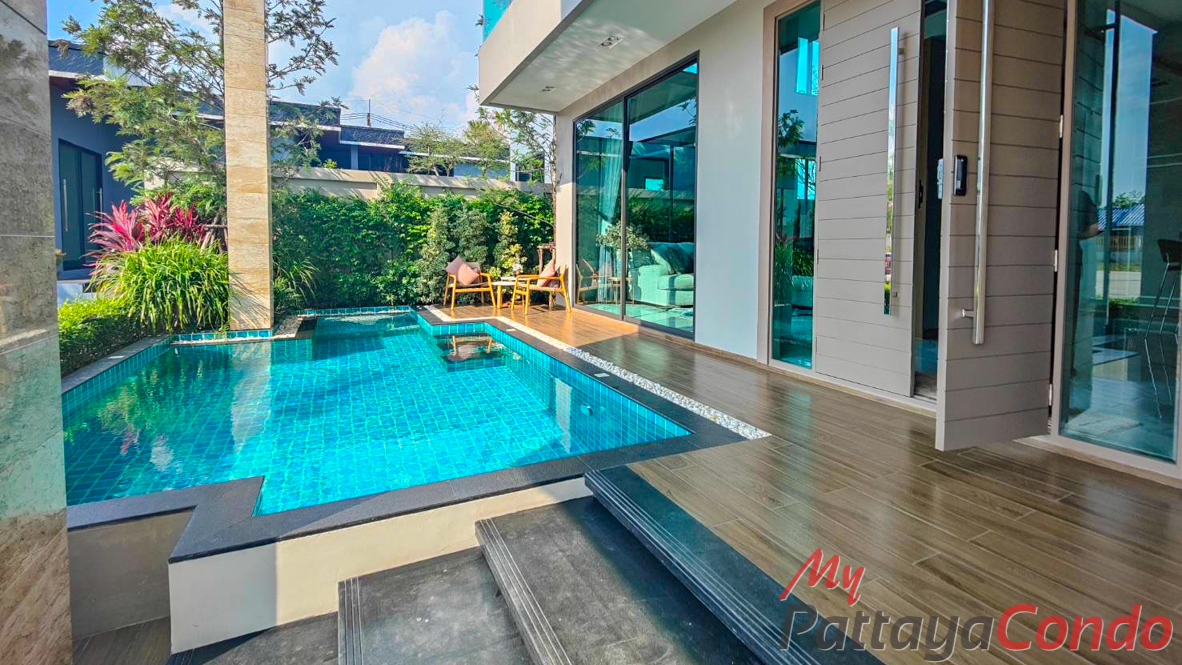 Madcha Nirvana Huay Yai Pattaya House For Sale - HEMCN01
