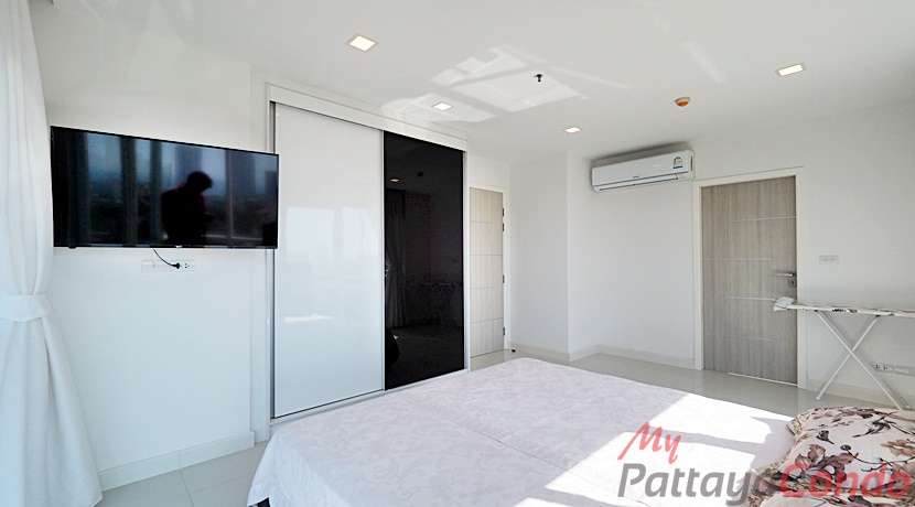 One Tower Pratamnak Condo For Sale - ONET13