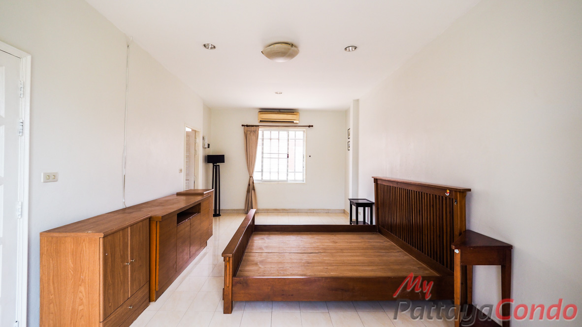 Park Avenue Pattaya House For Sale - HNPA01