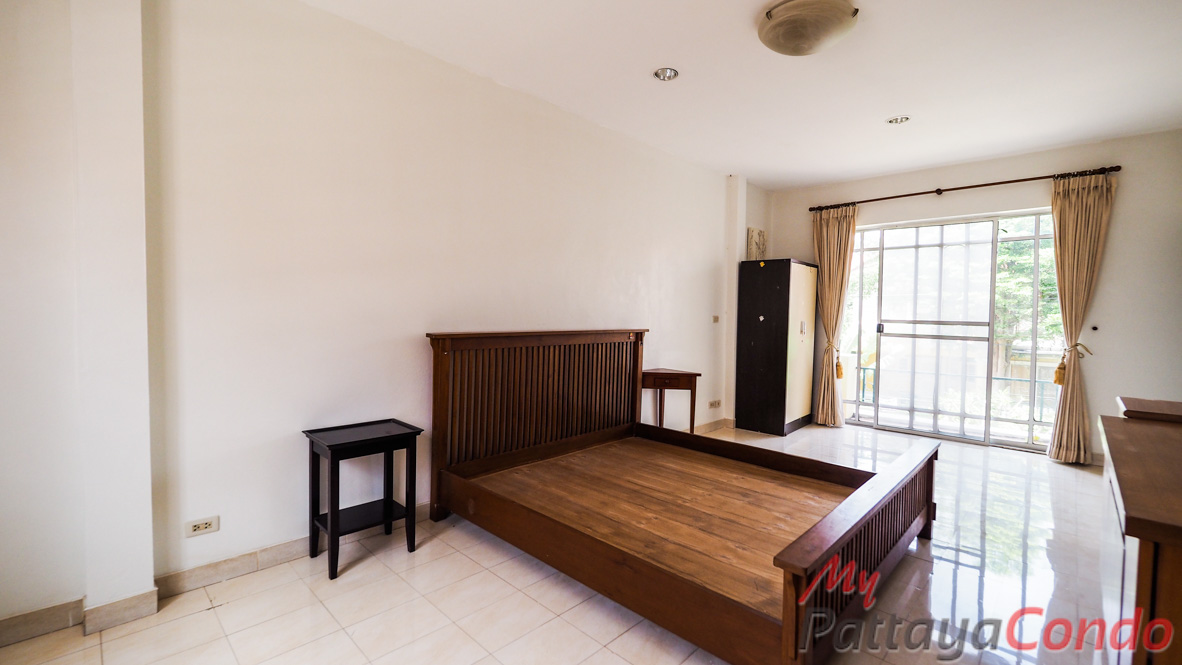 Park Avenue Pattaya House For Sale - HNPA01