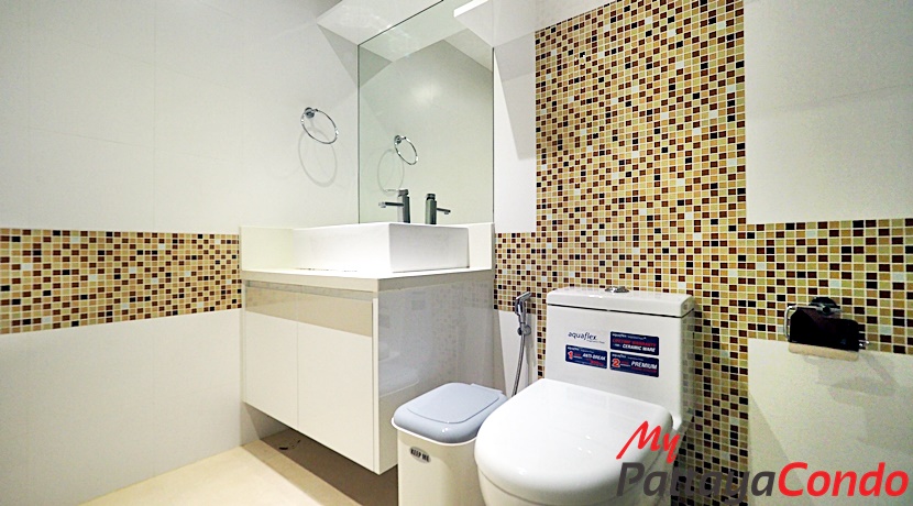 Park Beach Condominium For Sale - PBC01-12