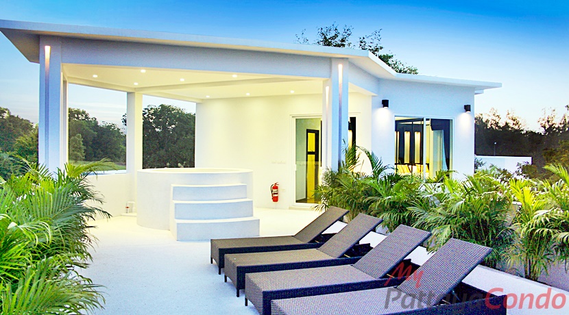 Phoenix Gold Country Huay Yai Pattaya House For Sale - HEPGC01