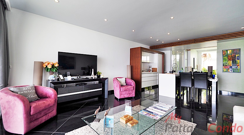 Pure Na-Jomtien Beachfront Condo Pattaya For Sale - PURE02-0