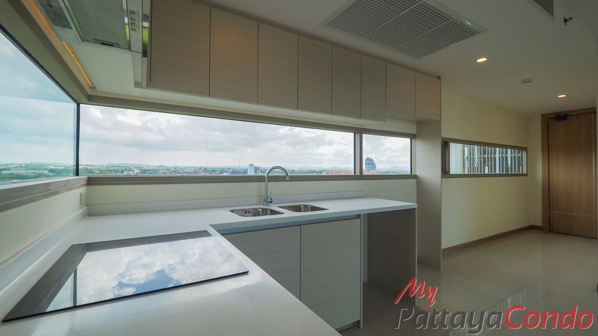 Riviera Jomtien Pattaya Condo For Sale - RJ29