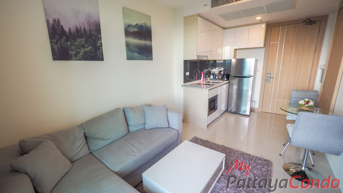 Riviera Jomtien Pattaya Condo For Sale - RJ08