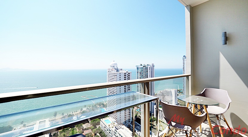 Riviera Wong Amat Condo For Sale - RW45