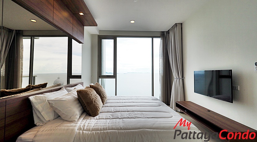 Riviera Wong Amat Condo For Sale - RW22-20