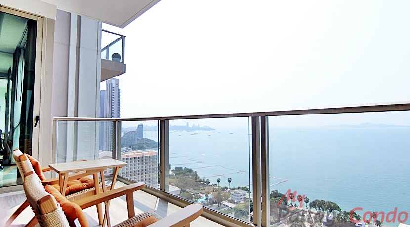 Riviera Wong Amat Condo For Sale - RW10