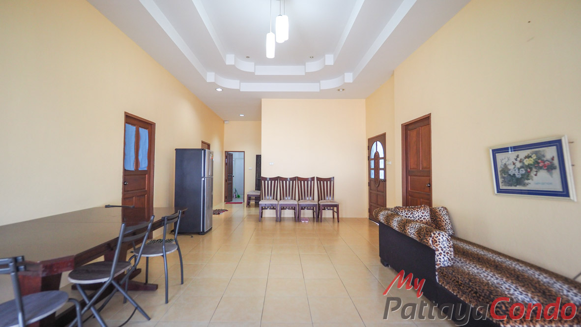 SP Village 4 East Pattaya House For Sale - HESP4V01