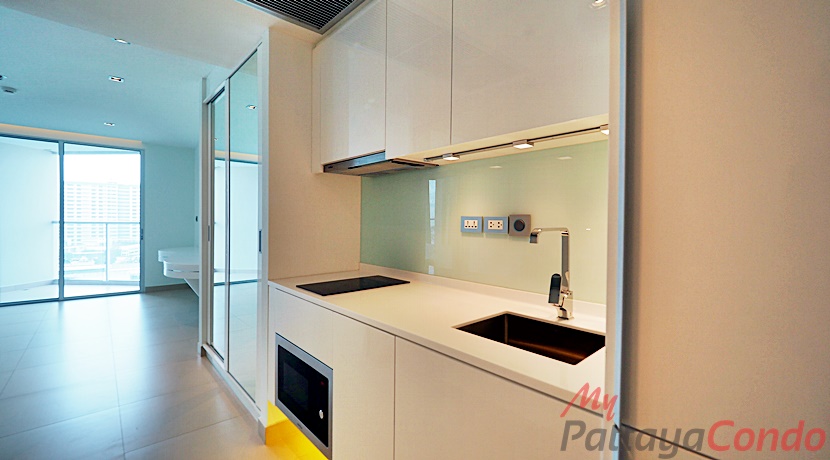 Sands Pratumnak Pattaya Condo For Sale - SAND09