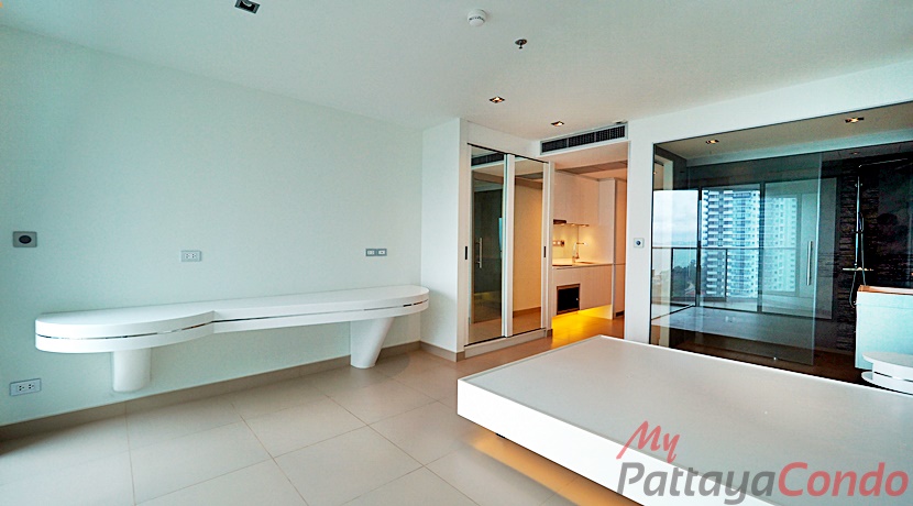 Sands Pratumnak Pattaya Condo For Sale - SAND10