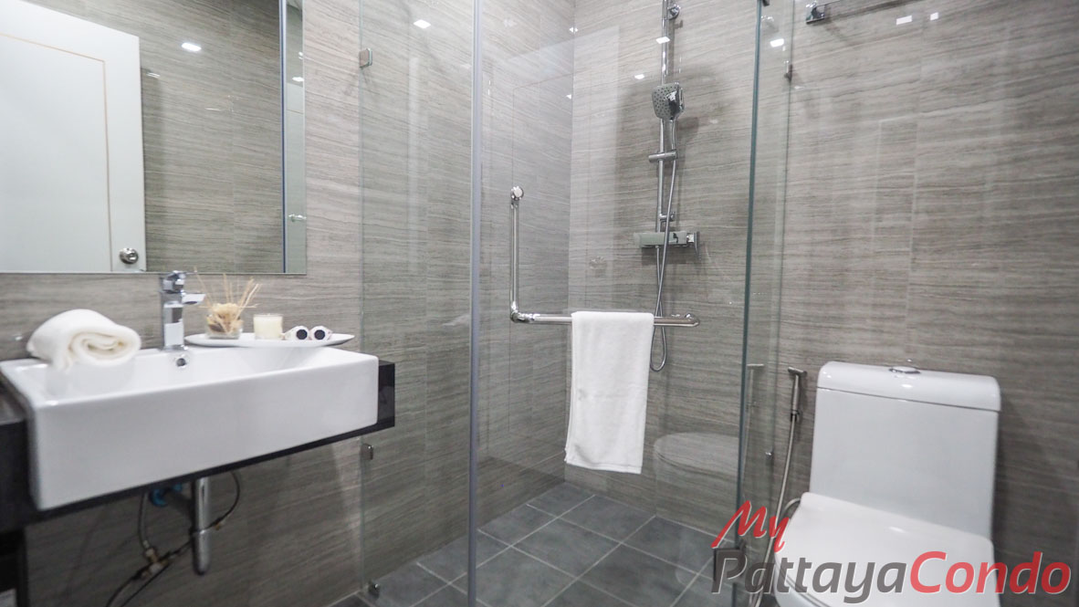 Siam Oriental Star Pattaya Condo For Sale - SOSP03