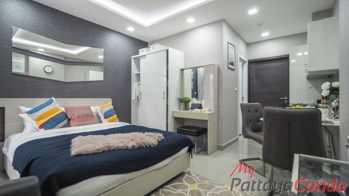 Siam Oriental Star Pattaya Condo For Sale - SOSP03