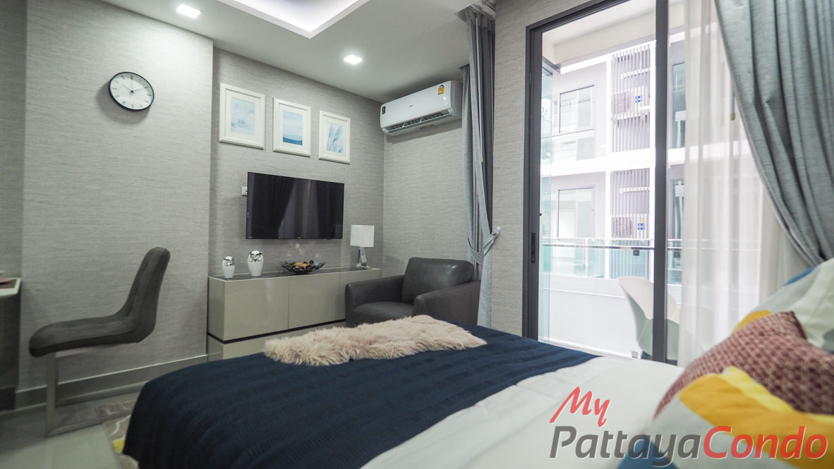 Siam Oriental Star Pattaya Condo For Sale - SOSP03