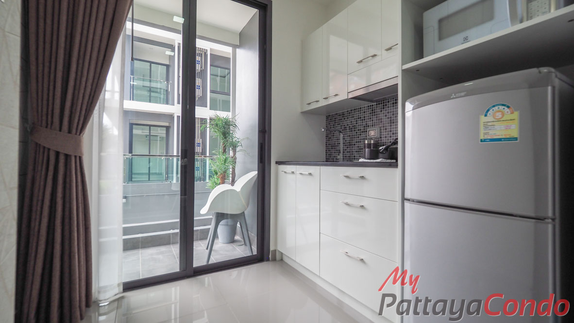 Siam Oriental Star Pattaya Condo For Sale - SOSP01