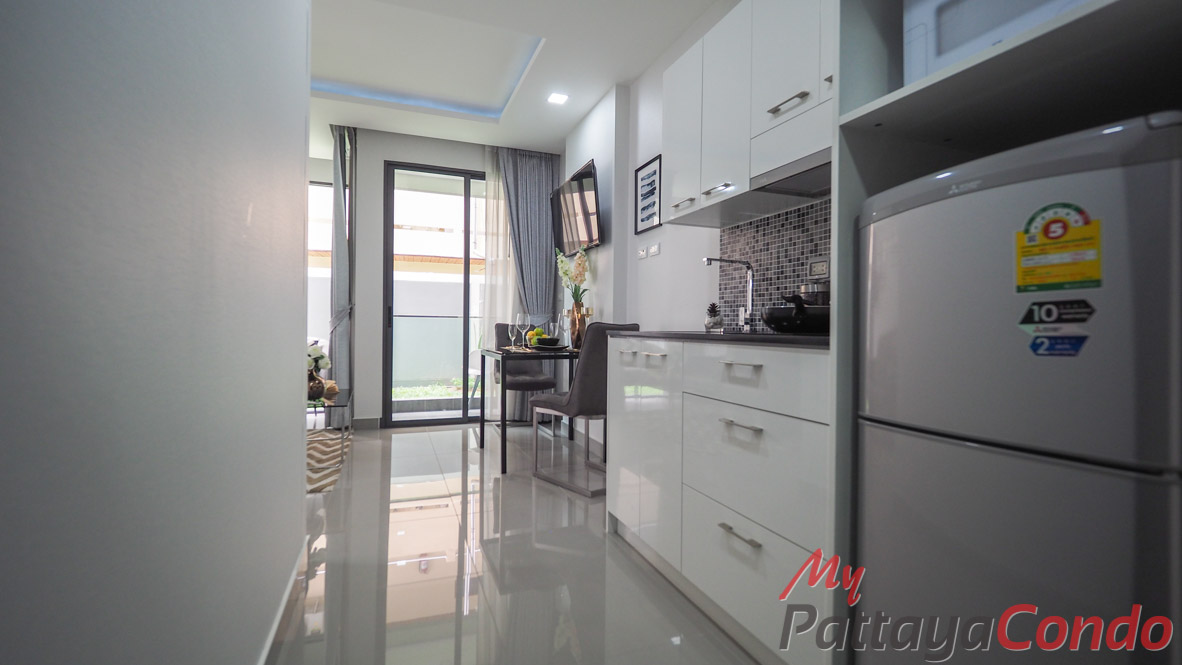 Siam Oriental Star Pattaya Condo For Sale - SOSP02