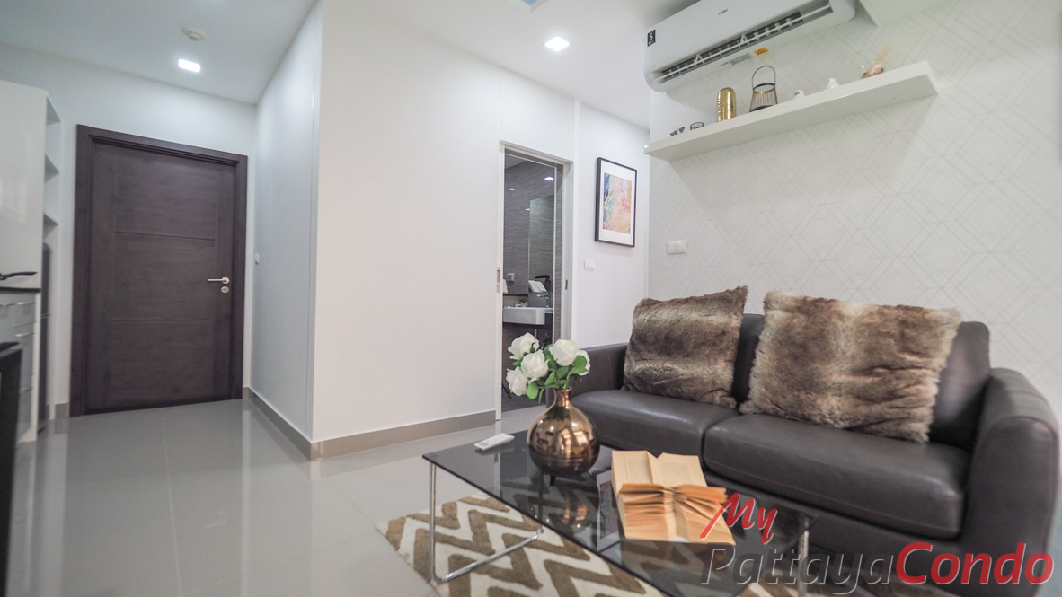 Siam Oriental Star Pattaya Condo For Sale - SOSP02