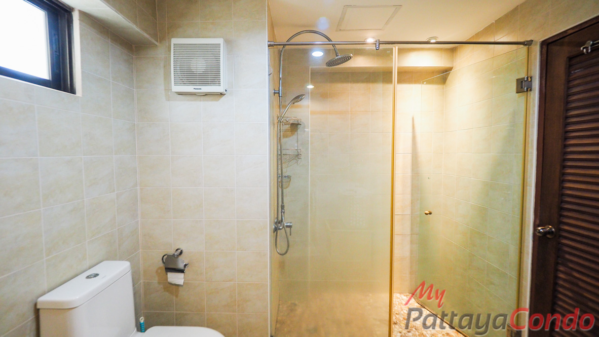 Star Beach Condotel Pattaya For Sale - STAR04-17