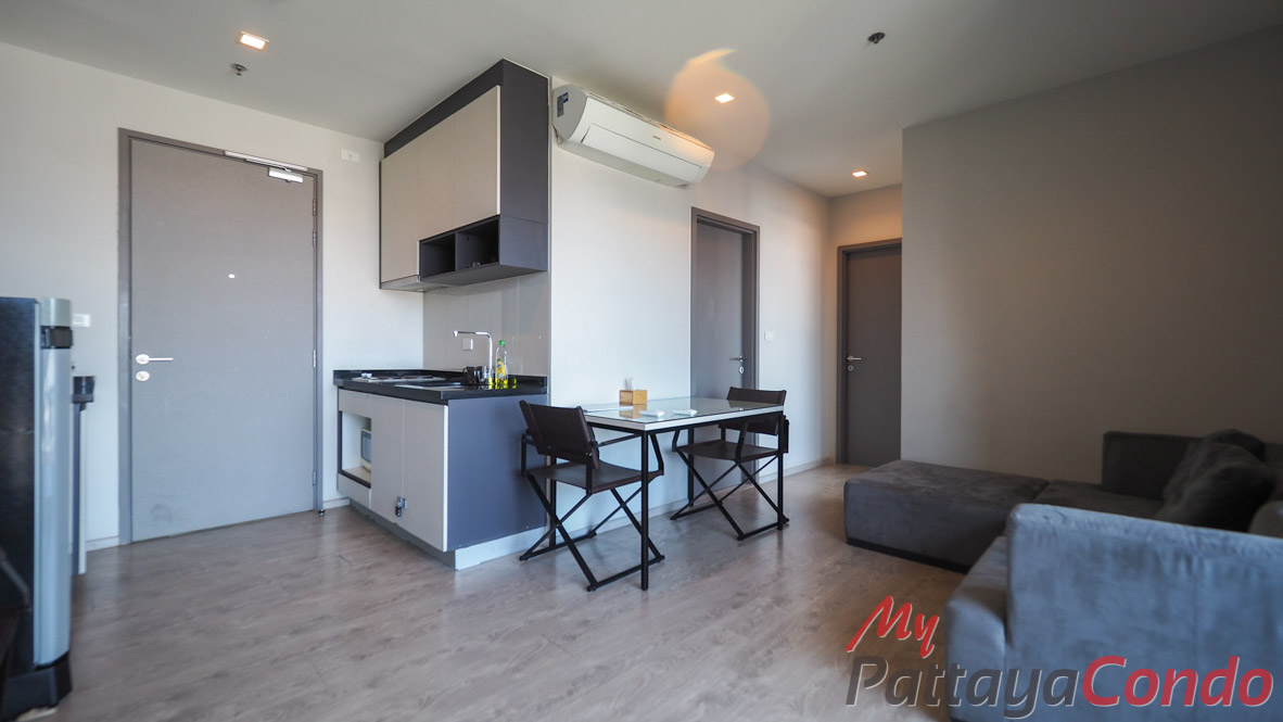 The Base Pattaya Condo For Sale - BASE37-1
