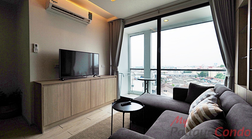 The Chezz Metro Life Condominium For Sale - CHEZZ01