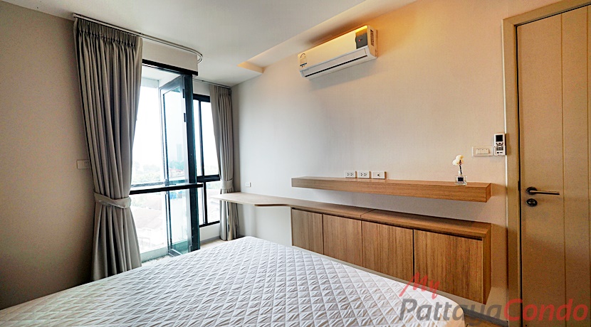 The Chezz Metro Life Condominium For Sale - CHEZZ01